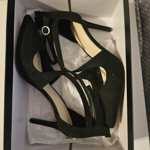 Black Nine West Heels